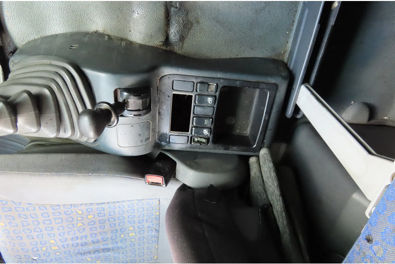 יחידת טרקטור MAN TGA 18.410 Manual, RETARDER: תמונה 16