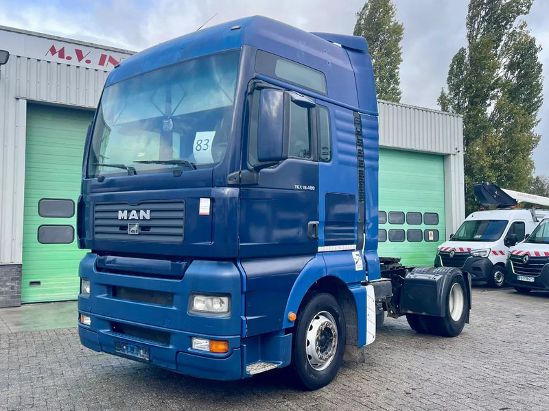 MAN TGA 18.480 Manual gearbox, manual injection GREAT CONDITION! - יחידת טרקטור: תמונה 1 MAN TGA 18.480 Manual gearbox, manual injection GREAT CONDITION! - יחידת טרקטור: תמונה 1