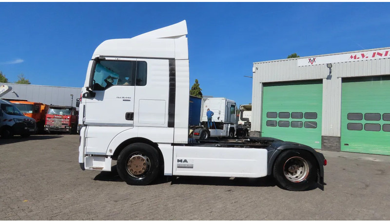 MAN TGX 18.440 Euro 5, Retarder, 2 tanks!! - יחידת טרקטור: תמונה 4 MAN TGX 18.440 Euro 5, Retarder, 2 tanks!! - יחידת טרקטור: תמונה 4