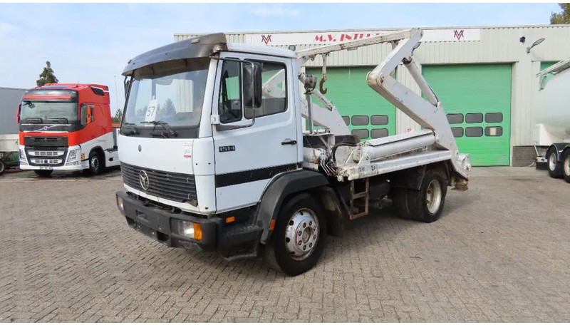 Mercedes-Benz 1514 Manual diesel pomp. Very clean - משאית מערכת כבלים: תמונה 1 Mercedes-Benz 1514 Manual diesel pomp. Very clean - משאית מערכת כבלים: תמונה 1