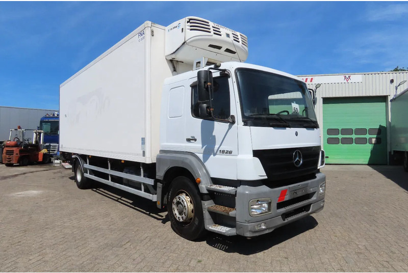 Mercedes-Benz Axor 1828 TK TS500, Lamberet. Very good condition - משאית קירור: תמונה 1 Mercedes-Benz Axor 1828 TK TS500, Lamberet. Very good condition - משאית קירור: תמונה 1