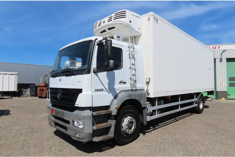 Mercedes-Benz Axor 1828 TK TS500, Lamberet. Very good condition - משאית קירור: תמונה 3 Mercedes-Benz Axor 1828 TK TS500, Lamberet. Very good condition - משאית קירור: תמונה 3