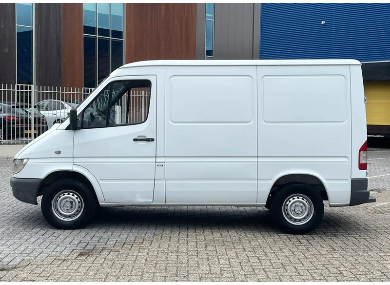 Mercedes-Benz Sprinter 208 3 seats. Very good bus! 100% engine and gearbox! France use - כלי רכב מסחרי עם לוח: תמונה 4 Mercedes-Benz Sprinter 208 3 seats. Very good bus! 100% engine and gearbox! France use - כלי רכב מסחרי עם לוח: תמונה 4