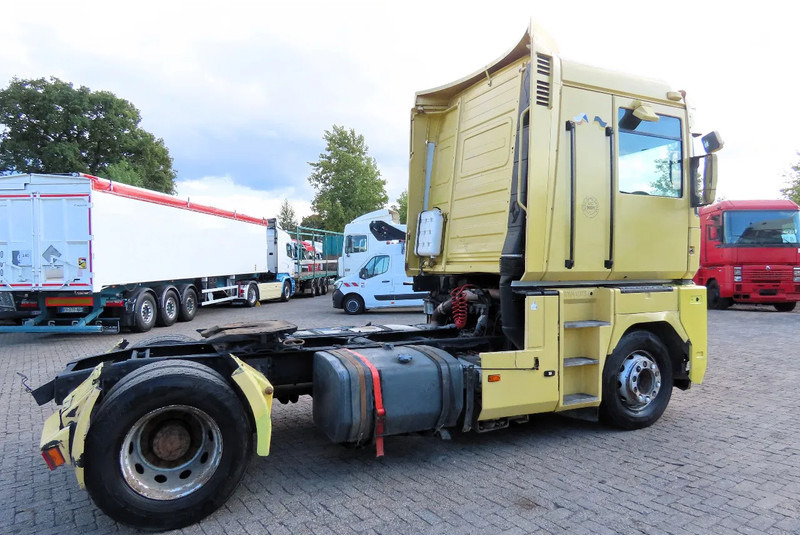 Renault Magnum 480 Mack!! Retarder! Manual - יחידת טרקטור: תמונה 5 Renault Magnum 480 Mack!! Retarder! Manual - יחידת טרקטור: תמונה 5
