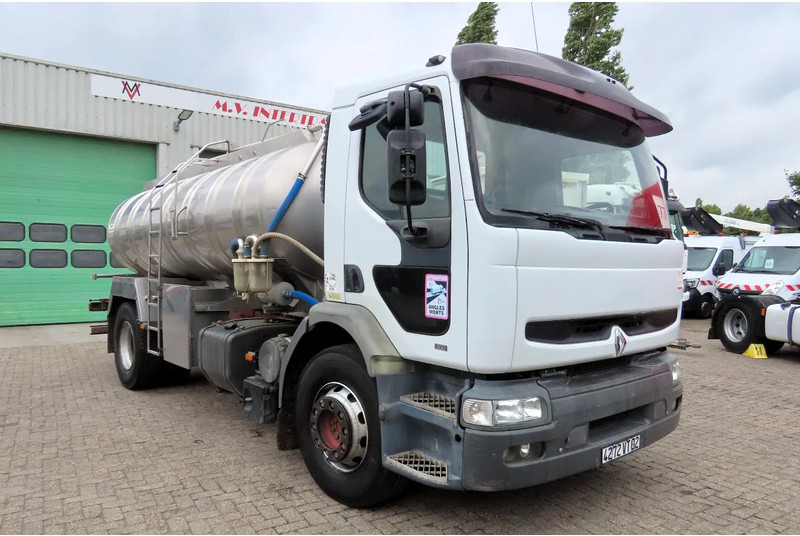 Renault Premium 300 water / milk / foods tank. INOX ! Manual diesel pomp! FRANCE TRUCK!! - משאית מכל: תמונה 3 Renault Premium 300 water / milk / foods tank. INOX ! Manual diesel pomp! FRANCE TRUCK!! - משאית מכל: תמונה 3
