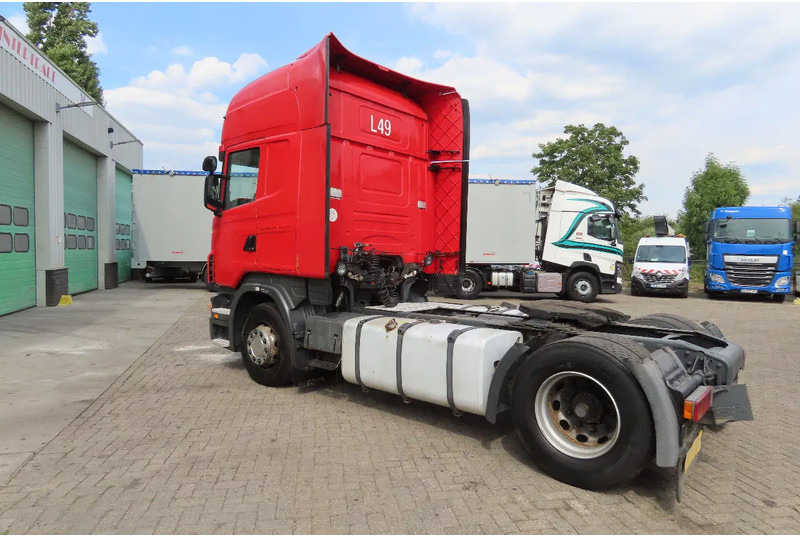 Scania R440 2 tanks Frigo, 927381km, no rust chassis - יחידת טרקטור: תמונה 5 Scania R440 2 tanks Frigo, 927381km, no rust chassis - יחידת טרקטור: תמונה 5