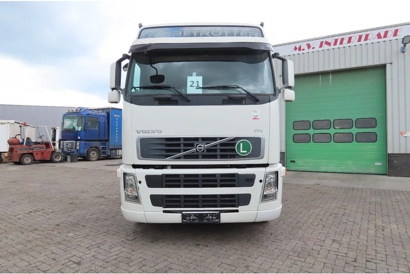 Volvo FH 13.480 - יחידת טרקטור: תמונה 2 Volvo FH 13.480 - יחידת טרקטור: תמונה 2