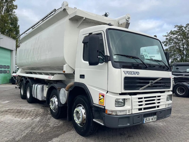 Volvo FM 12.380 8X4 SILO AUGER / AIR GREAT CONDITION / fully serviced! - משאית מכל: תמונה 4 Volvo FM 12.380 8X4 SILO AUGER / AIR GREAT CONDITION / fully serviced! - משאית מכל: תמונה 4