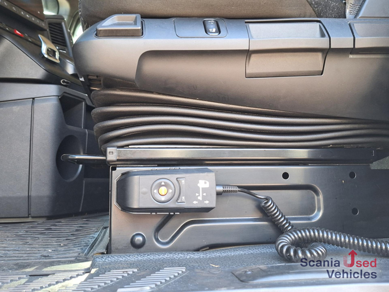 MERCEDES-BENZ Actros 1848 Retarder 4 Stück !! - יחידת טרקטור: תמונה 5 MERCEDES-BENZ Actros 1848 Retarder 4 Stück !! - יחידת טרקטור: תמונה 5