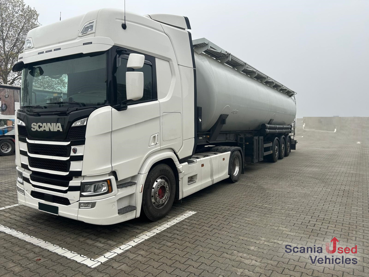 SCANIA R 500 A4x2NB Highline GHH Kompressor + Spitzer - יחידת טרקטור: תמונה 1 SCANIA R 500 A4x2NB Highline GHH Kompressor + Spitzer - יחידת טרקטור: תמונה 1