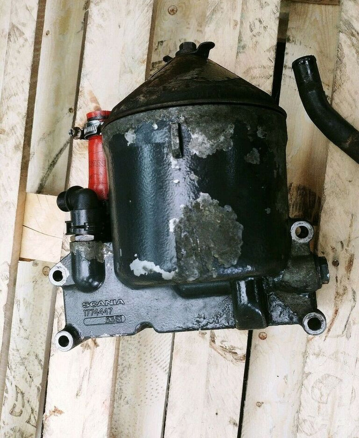 Scania OIL CENTRIFUGAL CLEANER, OIL SPINNER ASSEMBLY 1774447 2304242 - מסנן שמן עבור משאית: תמונה 1 Scania OIL CENTRIFUGAL CLEANER, OIL SPINNER ASSEMBLY 1774447 2304242 - מסנן שמן עבור משאית: תמונה 1