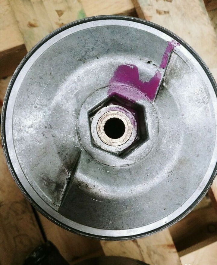 Scania OIL CENTRIFUGAL CLEANER, OIL SPINNER ASSEMBLY 1774447 2304242 - מסנן שמן עבור משאית: תמונה 4 Scania OIL CENTRIFUGAL CLEANER, OIL SPINNER ASSEMBLY 1774447 2304242 - מסנן שמן עבור משאית: תמונה 4