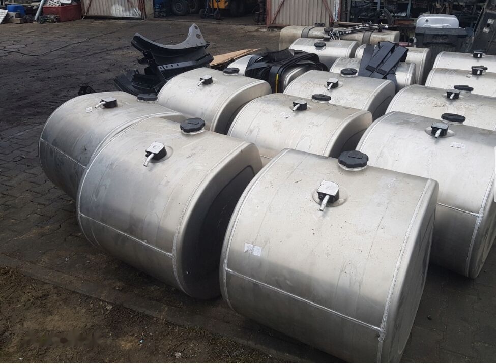 Volvo NEW COMPLETE TANK 285 DM3 22063854 Volvo - מכל דלק עבור משאית: תמונה 1 Volvo NEW COMPLETE TANK 285 DM3 22063854 Volvo - מכל דלק עבור משאית: תמונה 1