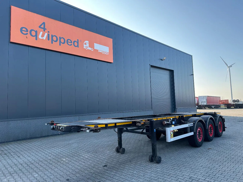 Burg 20FT + 20FT SWAP ADR (EX/II, EX/III, FL, AT) Chassis, empty weight: 3.690kg, SAF INTRADISC, 2x Liftaxle, NL-chassis - סמיטריילר מוביל מכולות/ החלפת גוף: תמונה 1 Burg 20FT + 20FT SWAP ADR (EX/II, EX/III, FL, AT) Chassis, empty weight: 3.690kg, SAF INTRADISC, 2x Liftaxle, NL-chassis - סמיטריילר מוביל מכולות/ החלפת גוף: תמונה 1