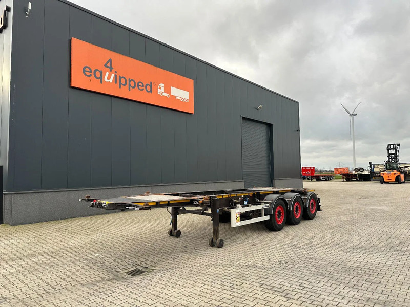 Burg 25X 20FT ADR (EX/II, EX/III, FL, AT) Chassis, Empty weight : 3.690kg, SAF INTRADISC, 2x Liftaxle, NL-chassis - סמיטריילר מוביל מכולות/ החלפת גוף: תמונה 1 Burg 25X 20FT ADR (EX/II, EX/III, FL, AT) Chassis, Empty weight : 3.690kg, SAF INTRADISC, 2x Liftaxle, NL-chassis - סמיטריילר מוביל מכולות/ החלפת גוף: תמונה 1
