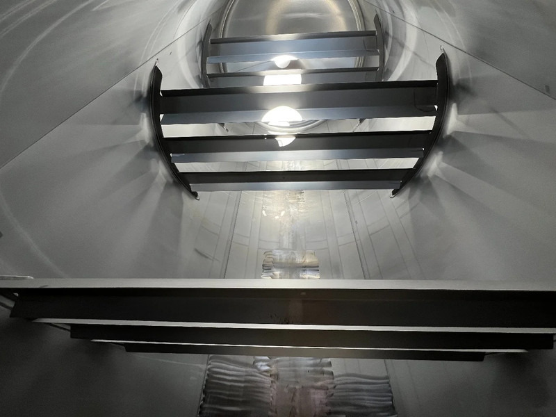 CIMC 20FT ISO, 25.090L/1-COMP/3 BAFFELS/4 manholes, ADR valid until 11/2026 - מכל אחסון: תמונה 4 CIMC 20FT ISO, 25.090L/1-COMP/3 BAFFELS/4 manholes, ADR valid until 11/2026 - מכל אחסון: תמונה 4