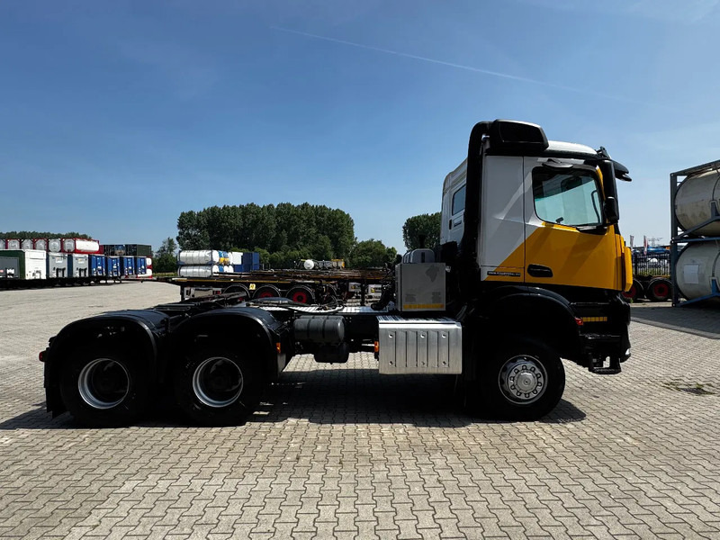 Mercedes-Benz Arocs 3345 6x6, FULL SPRING SUSPENSION, BIG AXLES, 335.239KM, HEAVY DUTY, HYDRAULICS, MOT: 05/2026, EURO 6 - יחידת טרקטור: תמונה 5 Mercedes-Benz Arocs 3345 6x6, FULL SPRING SUSPENSION, BIG AXLES, 335.239KM, HEAVY DUTY, HYDRAULICS, MOT: 05/2026, EURO 6 - יחידת טרקטור: תמונה 5
