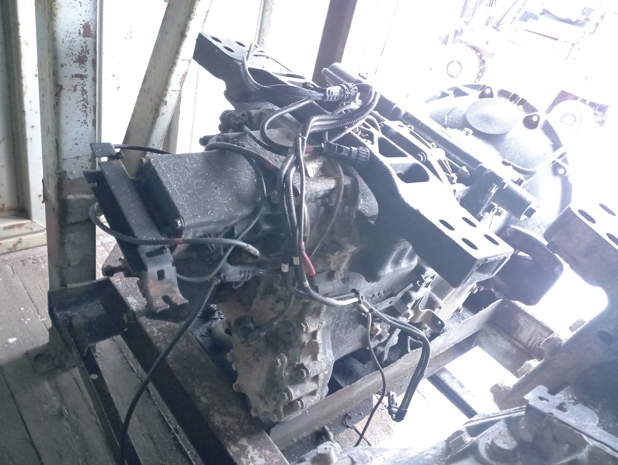 SCANIA R420, R440,G320,R480 - תיבת הילוכים עבור משאית עם שלדת תא: תמונה 2 SCANIA R420, R440,G320,R480 - תיבת הילוכים עבור משאית עם שלדת תא: תמונה 2