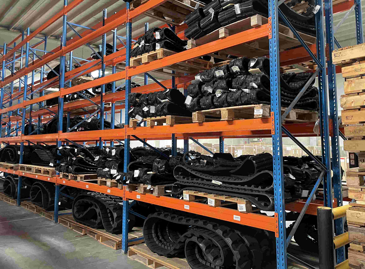 Rubber track for Versatile 30" - רצועה עבור טרקטור עוקב: תמונה 4 Rubber track for Versatile 30" - רצועה עבור טרקטור עוקב: תמונה 4