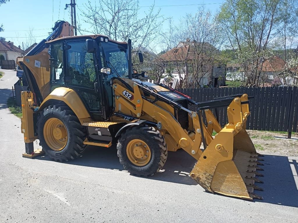 CAT 432 - מחפרון: תמונה 2 CAT 432 - מחפרון: תמונה 2
