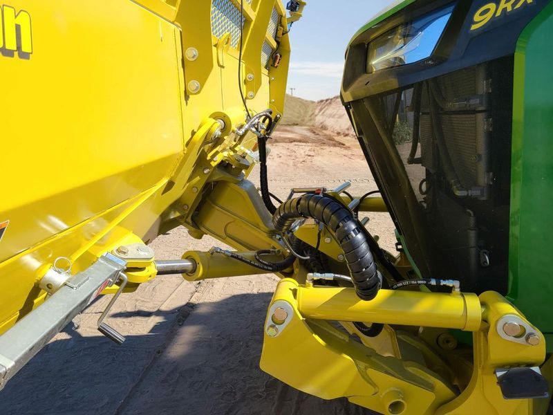 Degelman Dozer Blade 7900 zum John Deere 9RX 710, 9RX 770, 9RX 830 - להב: תמונה 2 Degelman Dozer Blade 7900 zum John Deere 9RX 710, 9RX 770, 9RX 830 - להב: תמונה 2