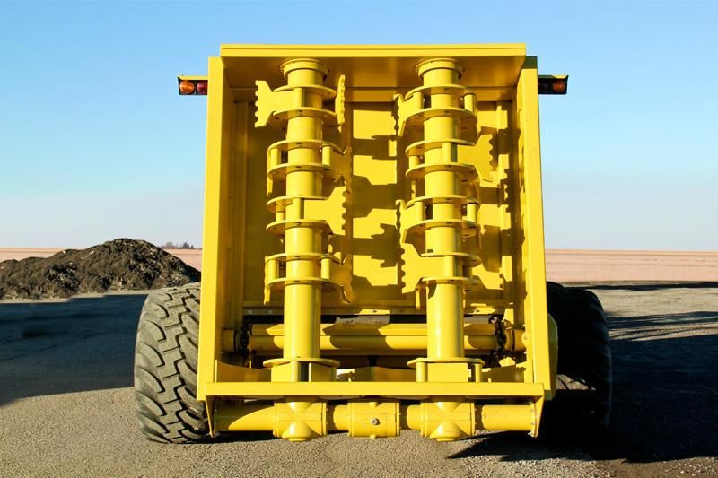 Degelman M28 - מפזרת זבל: תמונה 3 Degelman M28 - מפזרת זבל: תמונה 3