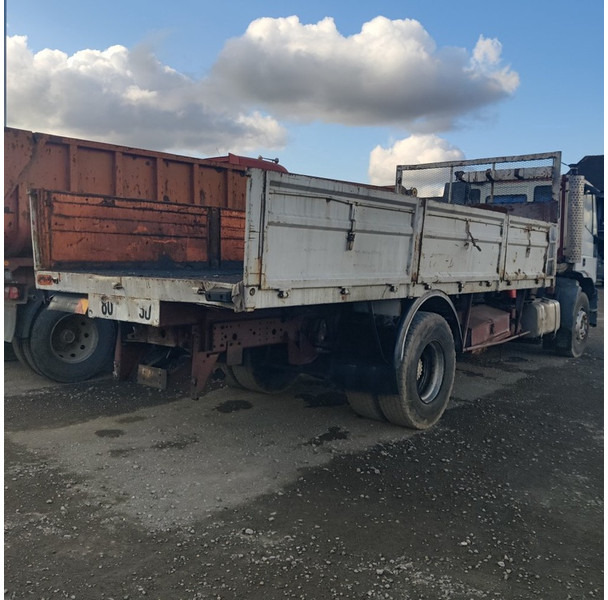 Iveco Eurotech - משאית צד נופל/ שטוחה: תמונה 4 Iveco Eurotech - משאית צד נופל/ שטוחה: תמונה 4