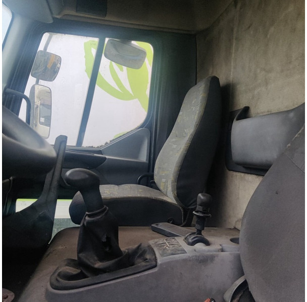 Renault MIDLUM - משאית תיבה: תמונה 4 Renault MIDLUM - משאית תיבה: תמונה 4