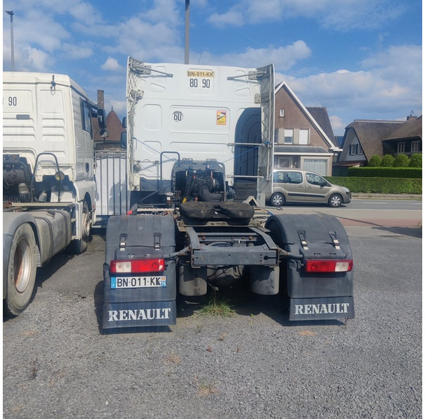 Renault Premium-450 - יחידת טרקטור: תמונה 4 Renault Premium-450 - יחידת טרקטור: תמונה 4