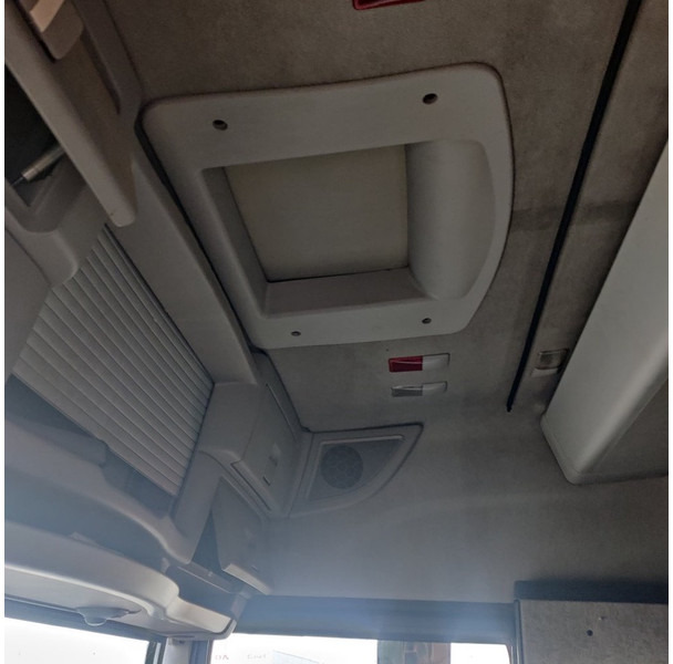 יחידת טרקטור Renault magnum 460: תמונה 9