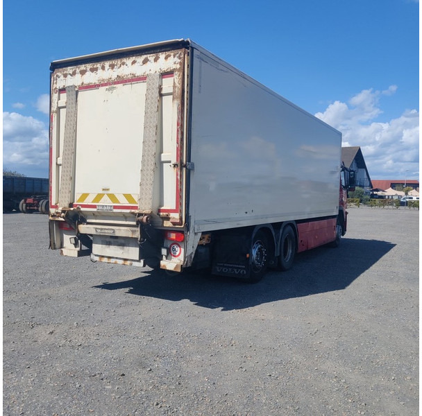 Volvo fm-330 - משאית תיבה: תמונה 4 Volvo fm-330 - משאית תיבה: תמונה 4