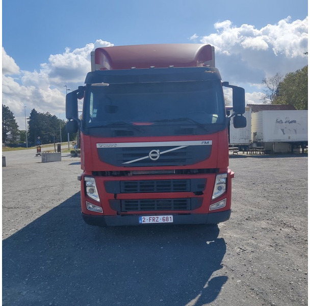 Volvo fm-330 - משאית תיבה: תמונה 2 Volvo fm-330 - משאית תיבה: תמונה 2