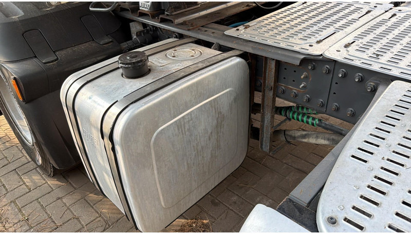 DAF XF 460 PTO HYDR - RETARDER - *568.000km* - SPOILERS - BE TRUCK - יחידת טרקטור: תמונה 4 DAF XF 460 PTO HYDR - RETARDER - *568.000km* - SPOILERS - BE TRUCK - יחידת טרקטור: תמונה 4