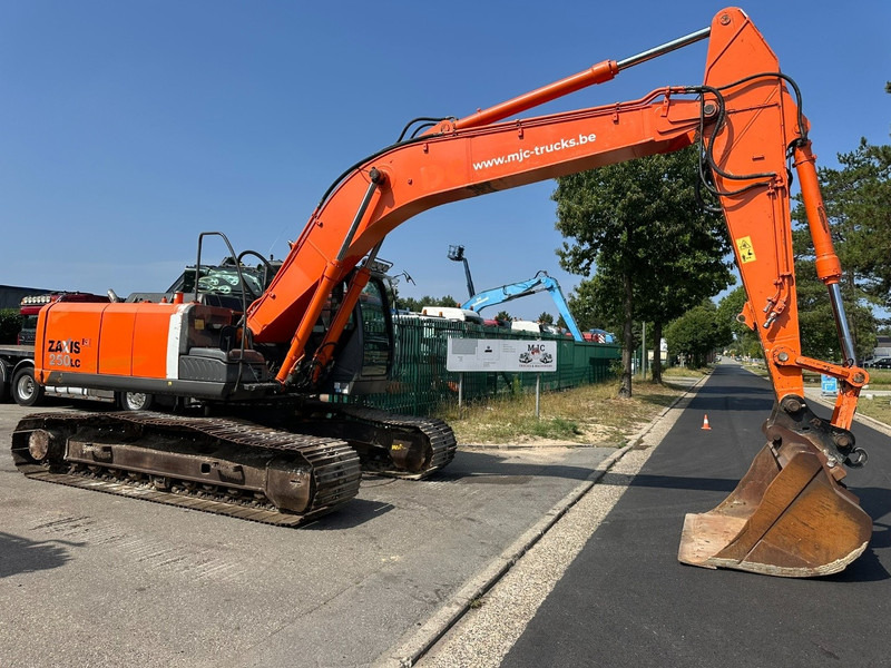 Hitachi ZAXIS ZX250LC-3 *FULL HYDR* - 25.6 T - QUICK HITCH - ISUZU - CE - BE MACHINE - GOOD CONDITION - מחפר סורק: תמונה 1 Hitachi ZAXIS ZX250LC-3 *FULL HYDR* - 25.6 T - QUICK HITCH - ISUZU - CE - BE MACHINE - GOOD CONDITION - מחפר סורק: תמונה 1