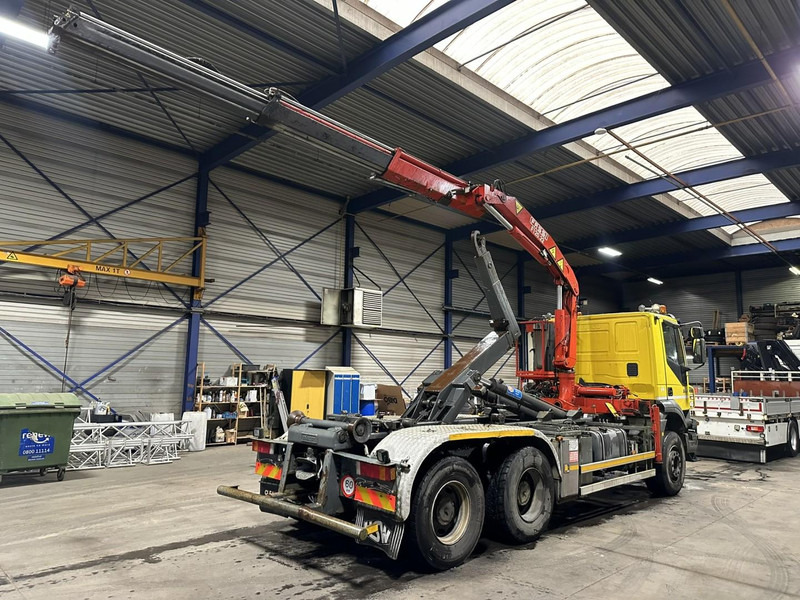 Iveco TRAKKER 350 6x4 HOOKLIFT + CRANE FASSI F120.22 (5/6 F) - *342.000km* - STEEL SPRING / BIG AXLES - AS TRONIC AUTOMATIC GEARBOX - משאית הרמת וו, משאית מנוף: תמונה 5 Iveco TRAKKER 350 6x4 HOOKLIFT + CRANE FASSI F120.22 (5/6 F) - *342.000km* - STEEL SPRING / BIG AXLES - AS TRONIC AUTOMATIC GEARBOX - משאית הרמת וו, משאית מנוף: תמונה 5
