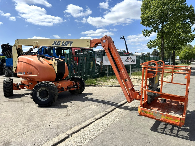 JLG 600AJ 4x4x4 - 20m - 230kg - DIESEL - BE MACHINE - פלטפורמה אווירית: תמונה 1 JLG 600AJ 4x4x4 - 20m - 230kg - DIESEL - BE MACHINE - פלטפורמה אווירית: תמונה 1
