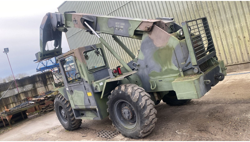 JLG SKYTRAK 6000M 2.7T - 9m - 317h !!! - 6 CYL CUMMINS engine - TOP CONDITION - מפעיל טלסקופי: תמונה 4 JLG SKYTRAK 6000M 2.7T - 9m - 317h !!! - 6 CYL CUMMINS engine - TOP CONDITION - מפעיל טלסקופי: תמונה 4
