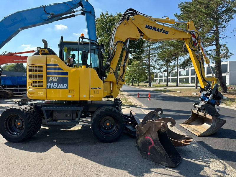 Komatsu PW 118 MR-11 14.3T - SMP ROTOTILT - *2413h* - CENTRAL GREASING - BLADE - 3 BUCKETS - TOP CONDITION - BE MACHINE - מחפר גלגלים: תמונה 5 Komatsu PW 118 MR-11 14.3T - SMP ROTOTILT - *2413h* - CENTRAL GREASING - BLADE - 3 BUCKETS - TOP CONDITION - BE MACHINE - מחפר גלגלים: תמונה 5