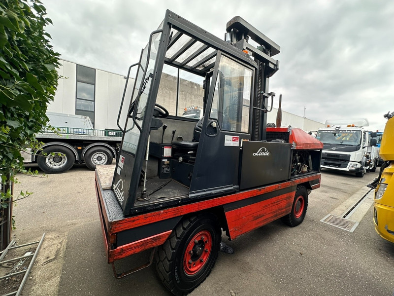Linde S50 W SIDELOADER 5T - SEITENSTAPLER - 4 WAY FORKLIFT - COMBILIFT - CE - BE MACHINE - מעמיס צד: תמונה 4 Linde S50 W SIDELOADER 5T - SEITENSTAPLER - 4 WAY FORKLIFT - COMBILIFT - CE - BE MACHINE - מעמיס צד: תמונה 4
