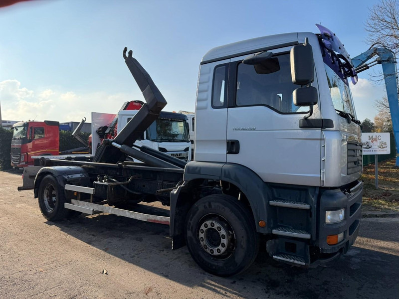 MAN TGA 18.350 4x2 19T HOOKLIFT / ABROLLKIPPER / GANCHO / AMPLIROL - EURO 3 - AS TRONIC AUTOMATIC - משאית הרמת וו: תמונה 1 MAN TGA 18.350 4x2 19T HOOKLIFT / ABROLLKIPPER / GANCHO / AMPLIROL - EURO 3 - AS TRONIC AUTOMATIC - משאית הרמת וו: תמונה 1