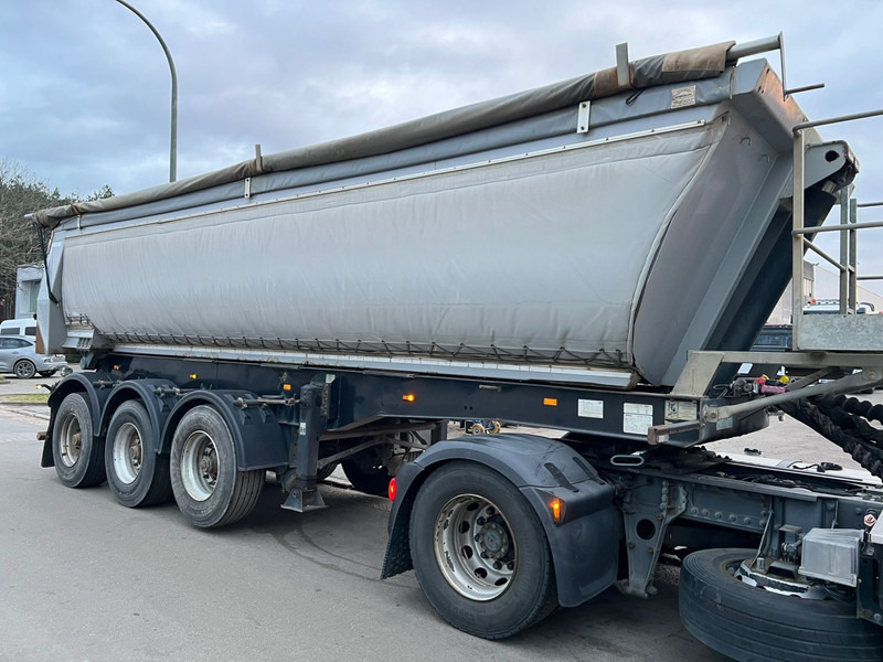 Meiller 3-AXLES TIPPER INSULATED / ISOLEE - ASPHALT / ASFALT - BPW - LIFT-AXLE - STEEL CHASSIS / STEEL TIPPER - BE PAPERS - סמיטריילר עם מזהיר: תמונה 2 Meiller 3-AXLES TIPPER INSULATED / ISOLEE - ASPHALT / ASFALT - BPW - LIFT-AXLE - STEEL CHASSIS / STEEL TIPPER - BE PAPERS - סמיטריילר עם מזהיר: תמונה 2