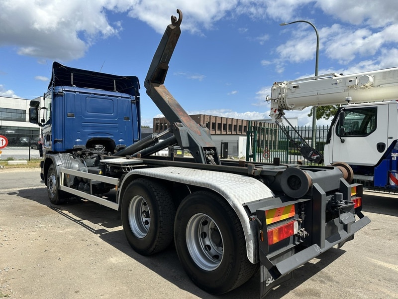 Scania 124L-420 6x2 HOOKLIFT VDL 20T - STEEL SPRING / BALLESTAS / BLATT - MANUAL - MECHANICAL PUMP - 10 TIRES DOUBLE WHEELS - משאית הרמת וו: תמונה 4 Scania 124L-420 6x2 HOOKLIFT VDL 20T - STEEL SPRING / BALLESTAS / BLATT - MANUAL - MECHANICAL PUMP - 10 TIRES DOUBLE WHEELS - משאית הרמת וו: תמונה 4