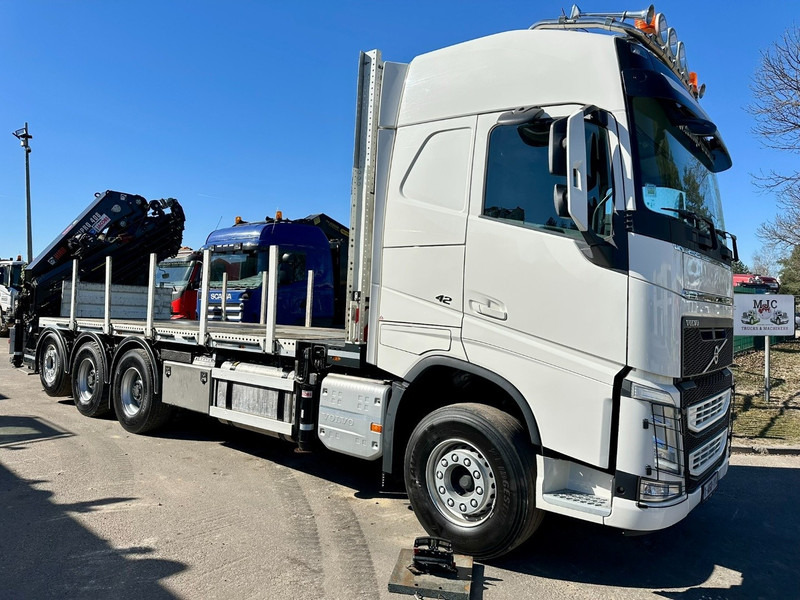 Volvo FH 420 8x4 TRIDEM + KRAAN HIAB 408 E-8 HIPRO + WINCH - 63.000km ONLY - CREWCAB 4 SEATER - PLATFORM 7m - TOP CONDITION - משאית צד נופל/ שטוחה, משאית מנוף: תמונה 1 Volvo FH 420 8x4 TRIDEM + KRAAN HIAB 408 E-8 HIPRO + WINCH - 63.000km ONLY - CREWCAB 4 SEATER - PLATFORM 7m - TOP CONDITION - משאית צד נופל/ שטוחה, משאית מנוף: תמונה 1