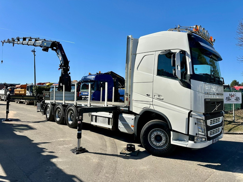 Volvo FH 420 8x4 TRIDEM + KRAAN HIAB 408 E-8 HIPRO + WINCH - 63.000km ONLY - CREWCAB 4 SEATER - PLATFORM 7m - TOP CONDITION - משאית מנוף: תמונה 1 Volvo FH 420 8x4 TRIDEM + KRAAN HIAB 408 E-8 HIPRO + WINCH - 63.000km ONLY - CREWCAB 4 SEATER - PLATFORM 7m - TOP CONDITION - משאית מנוף: תמונה 1