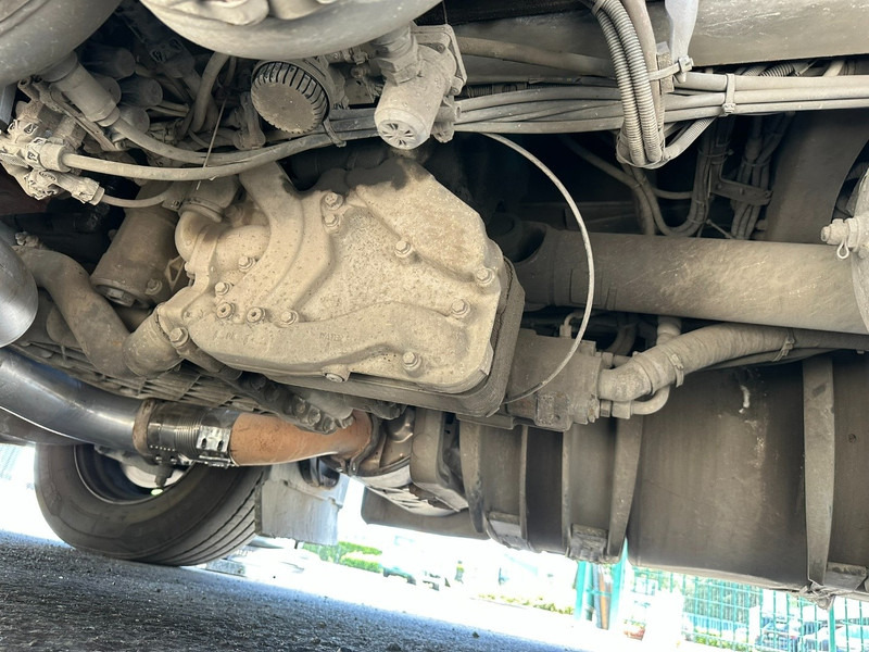 משאית צד נופל/ שטוחה, משאית מנוף Volvo FH 500 6X2 PRITSCHE + KRAN PALFINGER PK50002 E 5x - RETARDER - PLATFORM 6m20 - TWISTLOCKS 20' - 561.000km - EURO 5: תמונה 14