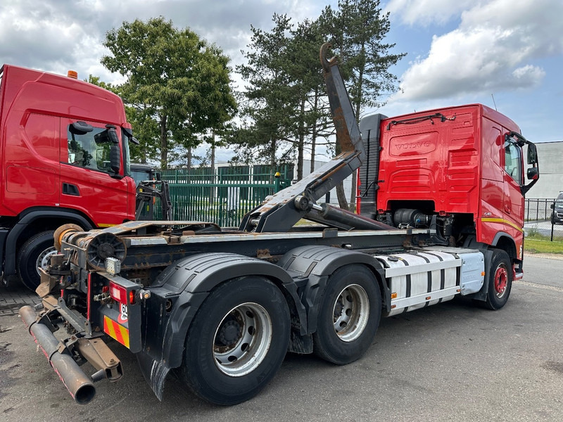 Volvo FH 540 6x4 HOOKLIFT 20T - RETARDER - LIFT AXLE - I-park Cool - SLEEPERCAB - E6 - BE TRUCK - משאית הרמת וו: תמונה 4 Volvo FH 540 6x4 HOOKLIFT 20T - RETARDER - LIFT AXLE - I-park Cool - SLEEPERCAB - E6 - BE TRUCK - משאית הרמת וו: תמונה 4