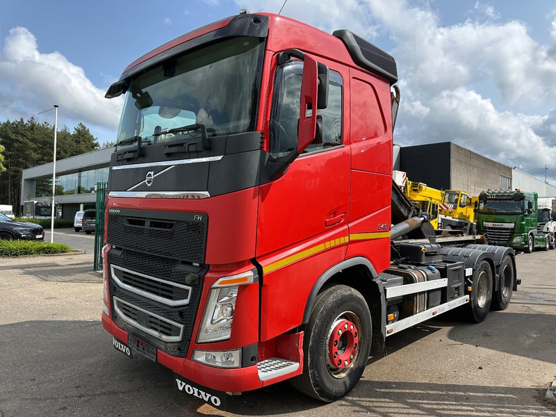 Volvo FH 540 6x4 HOOKLIFT 20T - RETARDER - LIFT AXLE - I-park Cool - SLEEPERCAB - E6 - BE TRUCK - משאית הרמת וו: תמונה 3 Volvo FH 540 6x4 HOOKLIFT 20T - RETARDER - LIFT AXLE - I-park Cool - SLEEPERCAB - E6 - BE TRUCK - משאית הרמת וו: תמונה 3