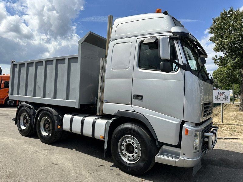 Volvo FH 550 6X4 100T TRACTOR + TIPPER - DOUBLE SYSTEM / WISSELSYSTEEM / DOUBLE PVA - RETARDER - HUB REDUCTION - BE TRUCK - יחידת טרקטור: תמונה 1 Volvo FH 550 6X4 100T TRACTOR + TIPPER - DOUBLE SYSTEM / WISSELSYSTEEM / DOUBLE PVA - RETARDER - HUB REDUCTION - BE TRUCK - יחידת טרקטור: תמונה 1