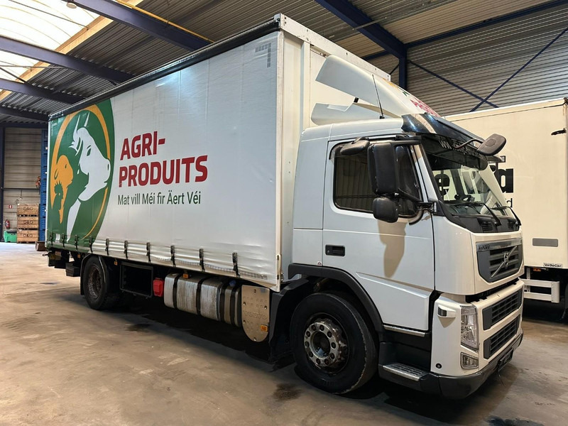 Volvo FM 330 4x2 BOX 7m x 2m48 x 2m75 - 542.000km - EURO 5 - I SHIFT - 19T - A/C - LARGE TAILLIFT - משאית וילונות צד: תמונה 1 Volvo FM 330 4x2 BOX 7m x 2m48 x 2m75 - 542.000km - EURO 5 - I SHIFT - 19T - A/C - LARGE TAILLIFT - משאית וילונות צד: תמונה 1