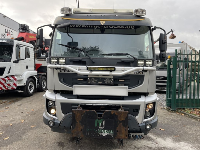 Volvo FMX 500 8x4 RETARDER - HAAKSYSTEEM / HOOKSYSTEM / ROLL-OFF / ABROLLKIPPER / GANCHO - 369.000km - HUB REDUCTION - משאית הרמת וו: תמונה 2 Volvo FMX 500 8x4 RETARDER - HAAKSYSTEEM / HOOKSYSTEM / ROLL-OFF / ABROLLKIPPER / GANCHO - 369.000km - HUB REDUCTION - משאית הרמת וו: תמונה 2